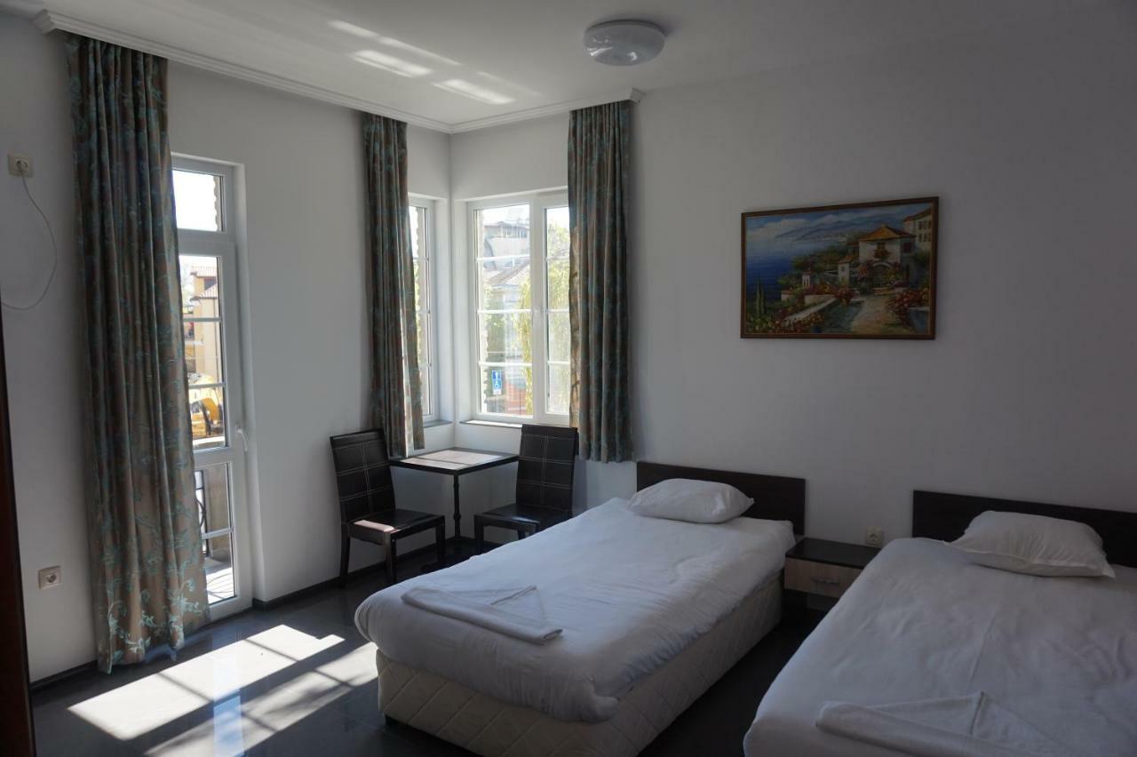 Seaside Guest Rooms Μπουργκάς Εξωτερικό φωτογραφία